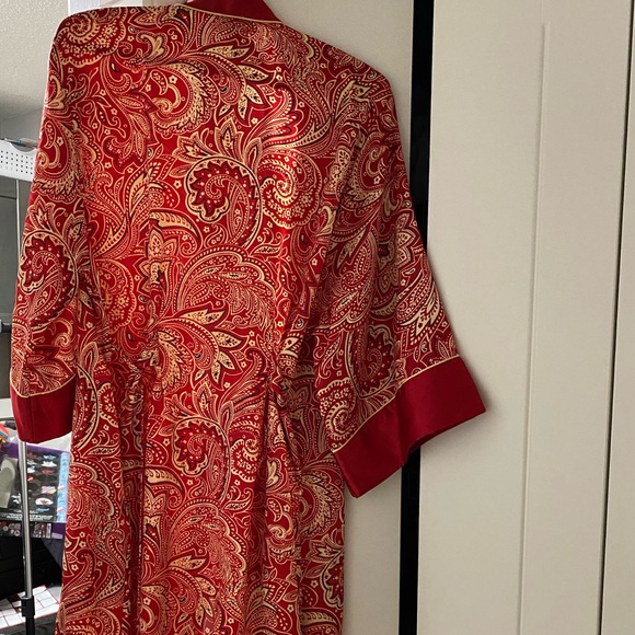 JONES NEW YORK ROBE - L/XL - POLYESTER - SATIN - Picture 16 of 16